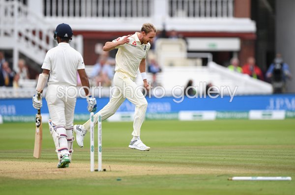 Stuart Broad bowls Pujara England v India Lord's Test 2018