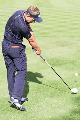 Luke Donald drives BMW PGA Championship 2012