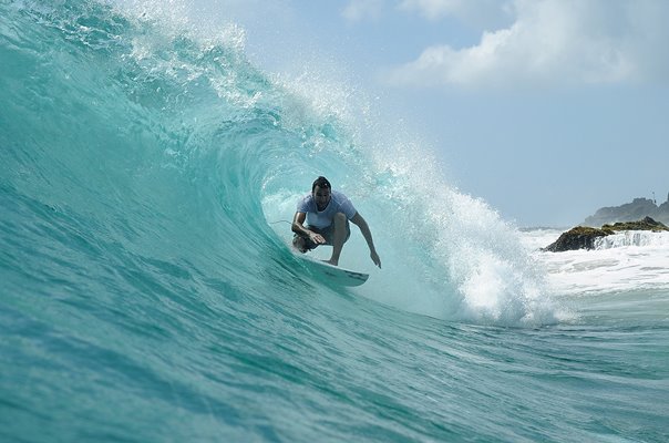 Joel Parkinson surfing Snapper Rocks Gold Coast 2016