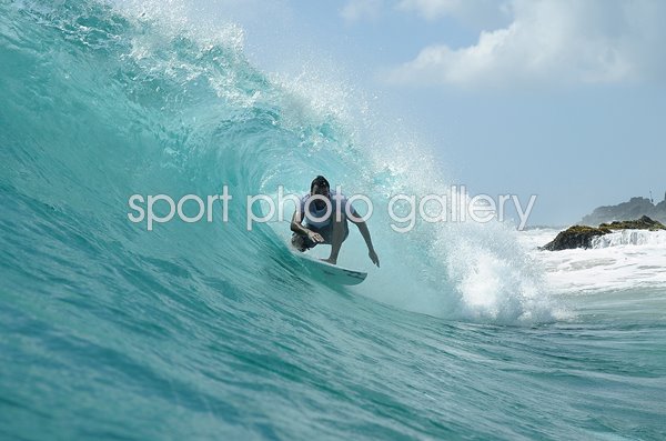 Joel Parkinson surfing Snapper Rocks Gold Coast 2016