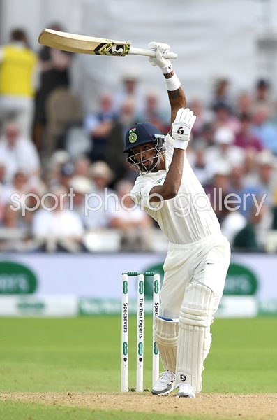 Hardik Pandya India bowls v England Trent Bridge 2018