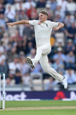 Sam Curran England dismisses Virat Kohli India 2018