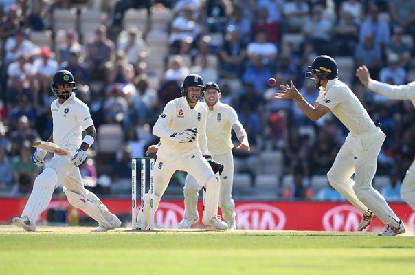 Alastair Cook England catches Virat Kohli India 4th Test 2018