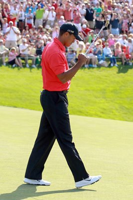 Tiger Woods wins Memorial Tournament 2012