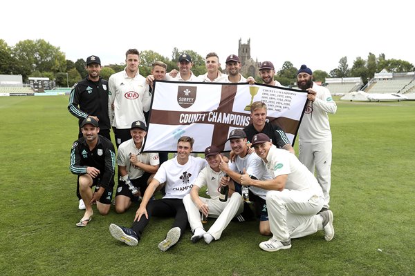 Surrey team Specsavers County Champions 2018