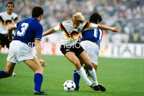 Jurgen Klinsmann v Italy - Euro '88
