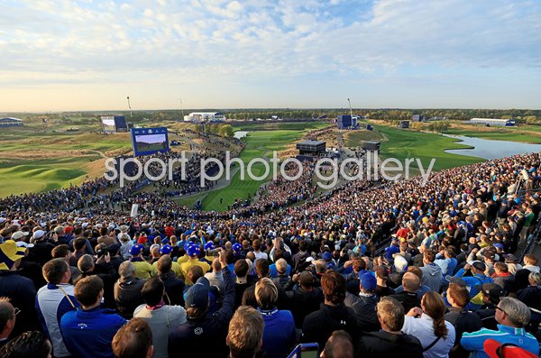 Rory McIlroy Europe 1st Tee Day 1 2018 Ryder Cup 
