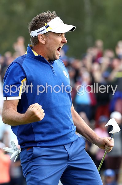 Ian Poulter Europe beats Dustin Johnson Ryder Cup 2018