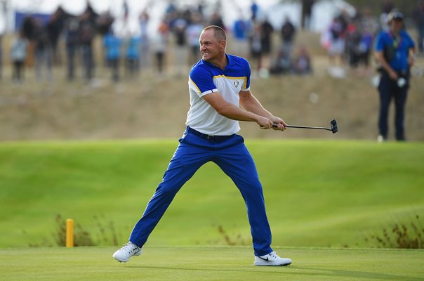 Alex Noren Europe monster putt 18th Hole Singles 2018 Ryder Cup  