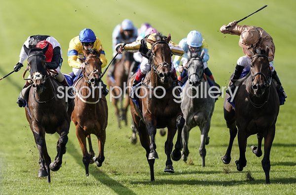 Frankie Dettori riding Highgarden Newmarket Races 2018
