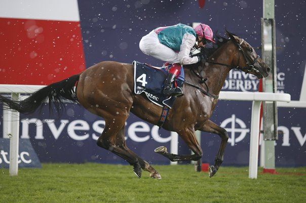 Frankie Dettori riding Enable win Oaks Epsom Racecourse 2017