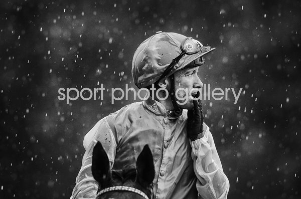 Frankie Dettori riding Enable win King George V1 Ascot 2017