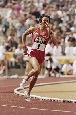 Kelly Holmes Great Britain 1000m Don Valley Sheffield 1995