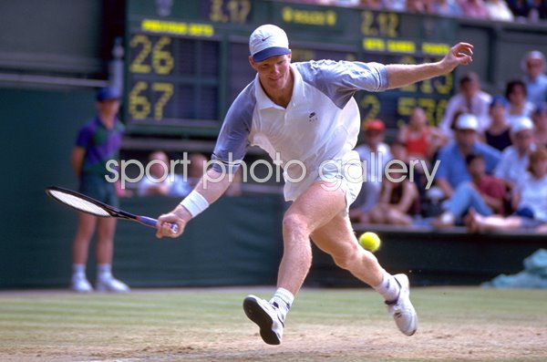 Jim Courier USA v Todd Martin Wimbledon Tennis 1993