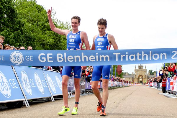 Alistair & Jonathan Brownlee Triathlon Blenheim 2012