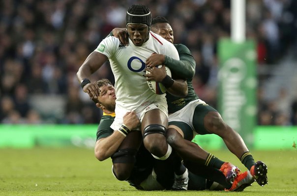 Duane Vermeulen & Sibusiso Nkosi tackle Maro Itoje Twickenham 2018