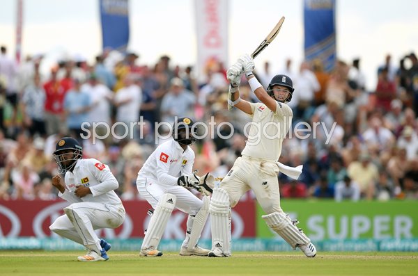 Sri Lanka v England: First Test - Day One