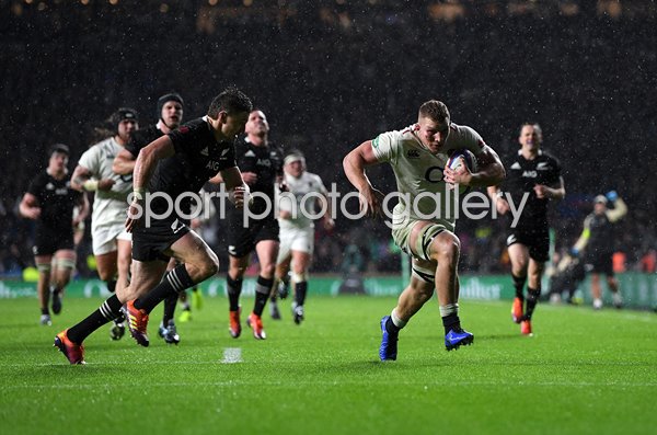 Sam Underhill England disallowed try v New Zealand 2018