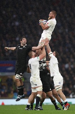 Brad Shields England v New Zealand Twickenham 2018