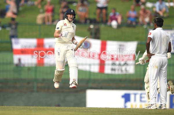 Joe Root England celebrates v Sri Lanka Kandy 2018