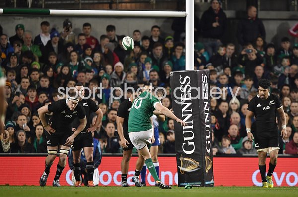 Johnny Sexton Ireland penalty v New Zealand Dublin 2018