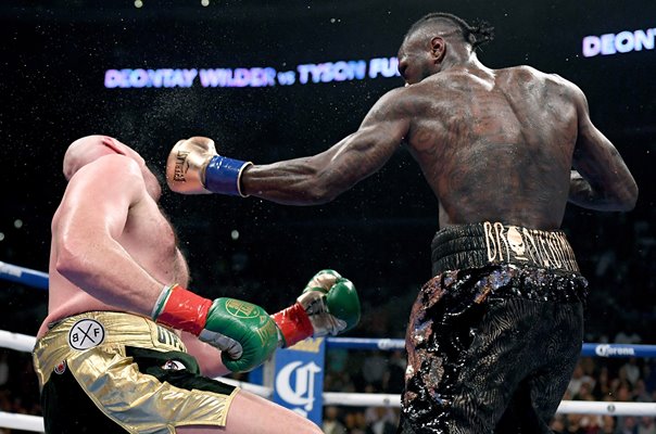 Deontay Wilder knocks down Tyson Fury Los Angeles 2018