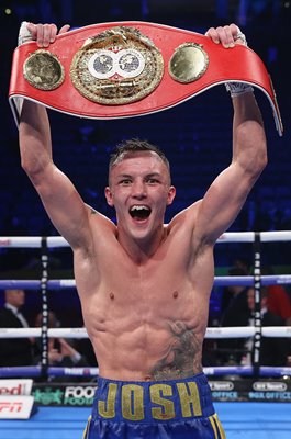 Josh Warrington beats Carl Frampton IBF World Featherweight Title 2018