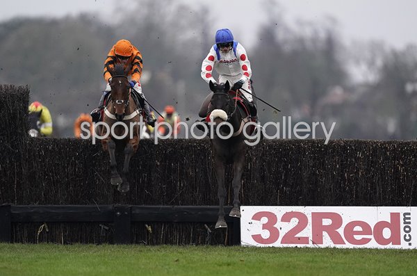 Clan des Obeaux & Thistlecrack King George Kempton 2018