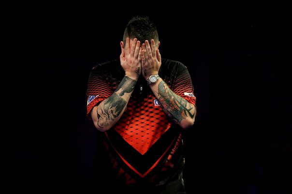 Michael Smith England wins Semi Final World Darts 2019