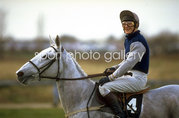 Richard Dunwoody & Desert Orchid Cheltenham 1990
