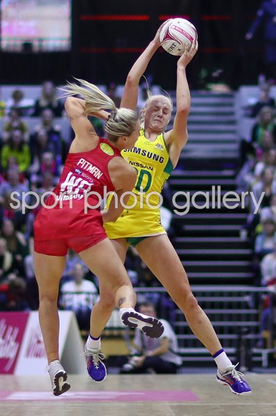 Joanna Westonv Natalie Haythornthwaite Netball Quad Series 2019