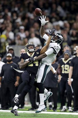 Alshon Jeffery Philadelphia v Vonn Bell New Orleans Playoffs 2019