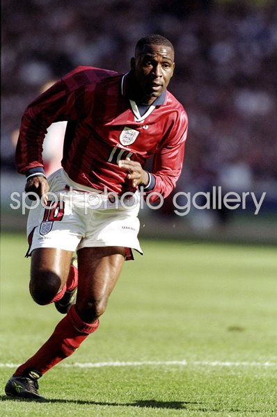 Andy Cole England v Poland Wembley Stadium 1999