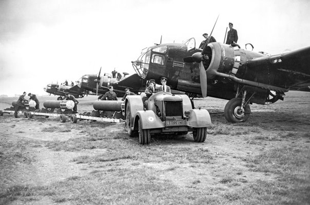 Handley Page Hampden 1941 at RAF Lindholme