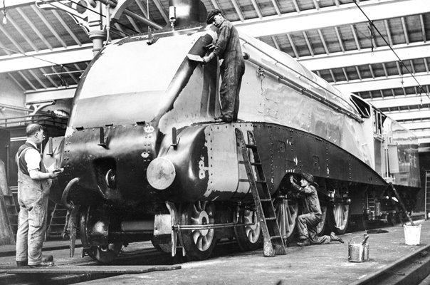 LMS Silver Jubilee Streamlined Locomotive