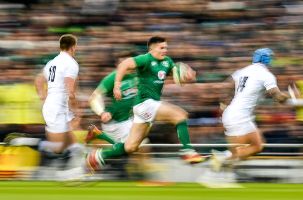 Jacob Stockdale Ireland runs v England Dublin 6 Nations 2019