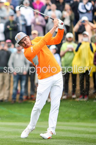 Rickie Fowler Phoenix Open Round 4 action Scottsdale 2019