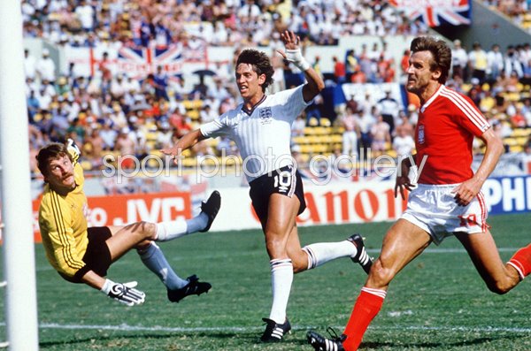 Gary Lineker England scores v Poland World Cup 1986