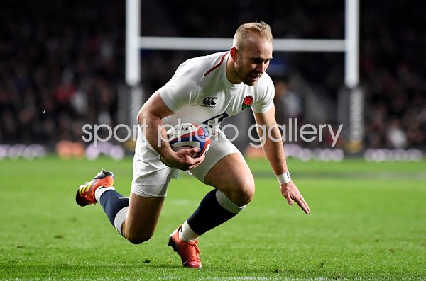 Dan Robson England scores v Italy Six Nations 2019