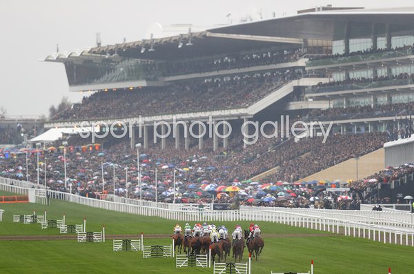 Main Grandstand Champion Day Cheltenham Festival 2019