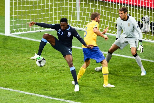 Danny Welbeck scores v Sweden EURO 2012