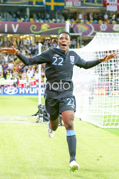 Danny Welbeck scores v Sweden EURO 2012