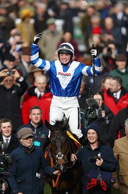 Bryony Frost & Frodon Ryanair Chase Cheltenham 2019