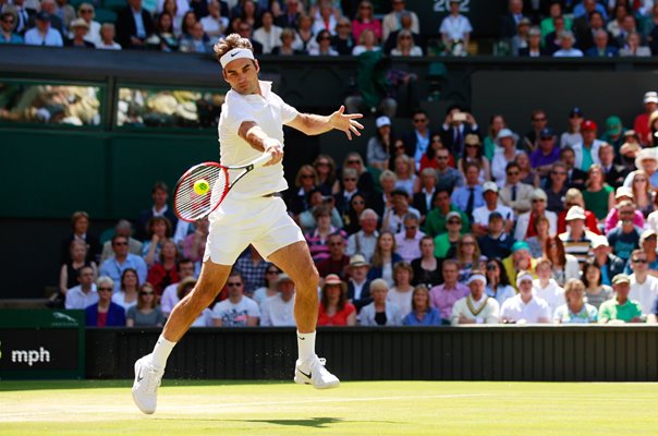Roger Federer Switzerland forehand v Milos Raonic Wimbledon 2016