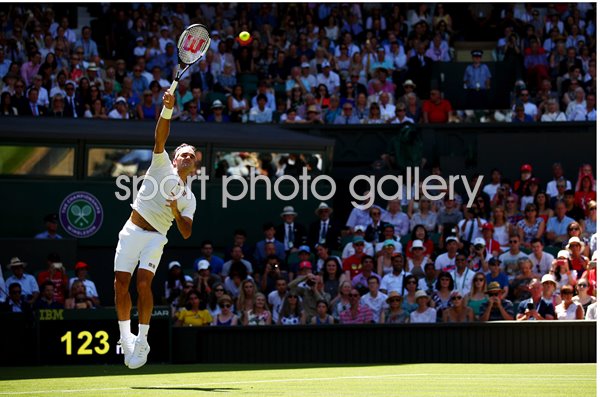 Roger Federer Switzerland Serves Centre Court Wimbledon 2018