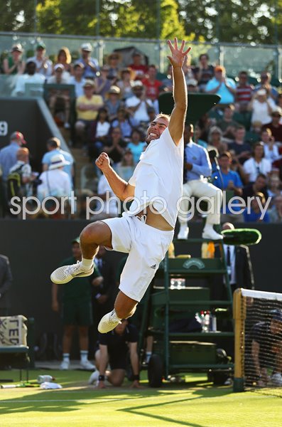 Jerzy Janowicz Poland celebrates Wimbledon 2017