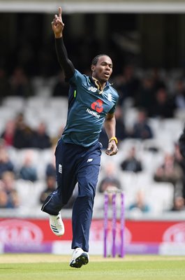 Jofra Archer England v Pakistan Wicket ODI Oval 2019