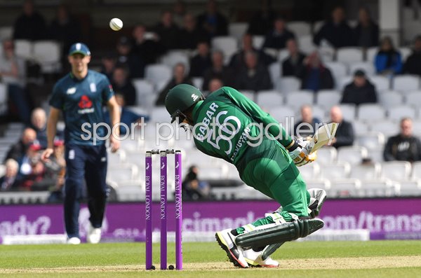 Babar Azam Pakistan v Jofra Archer England ODI Oval 2019