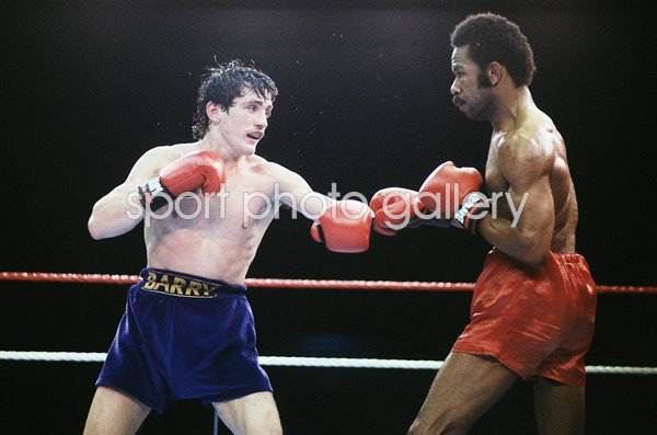Barry McGuigan Northern Ireland v Eusebio Pedroza World Title Fight 1985