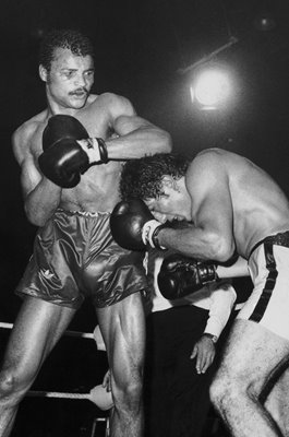 John Conteh Great Britain WBC Light Heavyweight Fight Wembley 1974